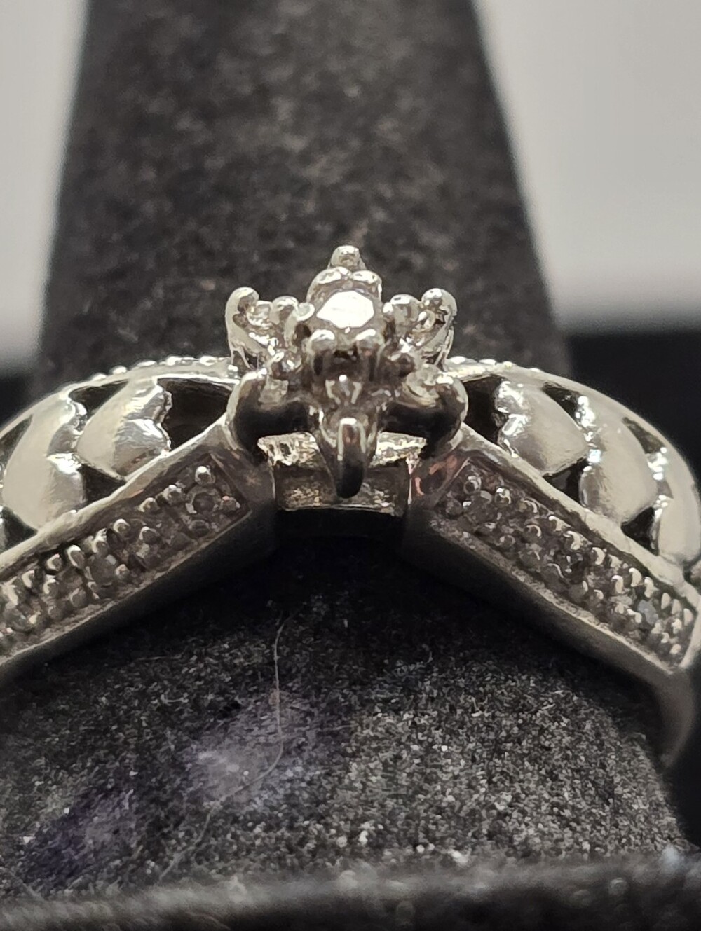 Vintage Sterling Silver Diamond Heart Theamed Engagement Ring Size 8.5